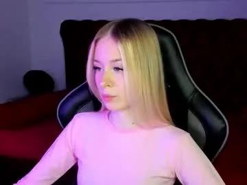 Freechat miagraces on Chaturbate