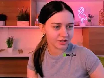 Freechat miki_ti on Chaturbate