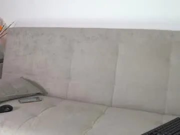 Freechat milly____ on Chaturbate