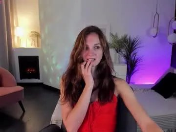 Freechat mirandaglow on Chaturbate