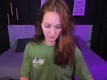 Freechat mirandaglow on Chaturbate