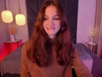 Freechat mirandaglow on Chaturbate