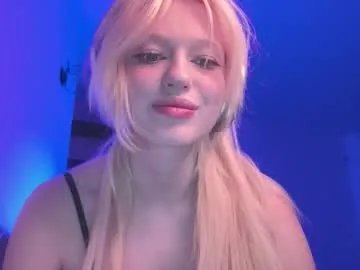 Freechat mollycodle on Chaturbate