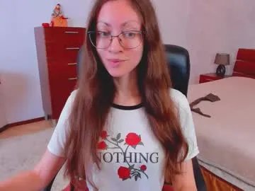 monika_gram on Chaturbate