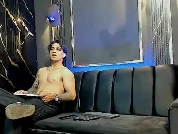 mr_maximo on Chaturbate 