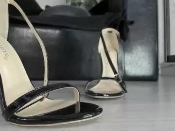 Freechat ms_enigma on Chaturbate