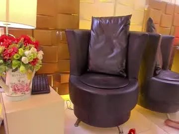 Freechat naomyrivera on Chaturbate