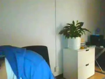 Freechat nassobout on Chaturbate