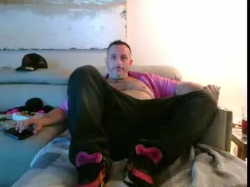 Freechat nassobout on Chaturbate