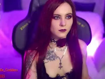 Private nelle_ on Chaturbate