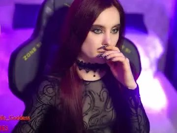 Private nelle_ on Chaturbate