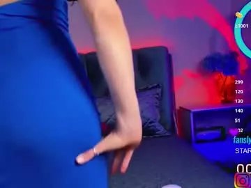 Group nudeella on Chaturbate