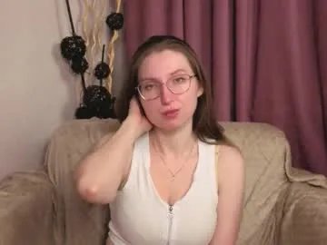 Freechat oliviavele on Chaturbate