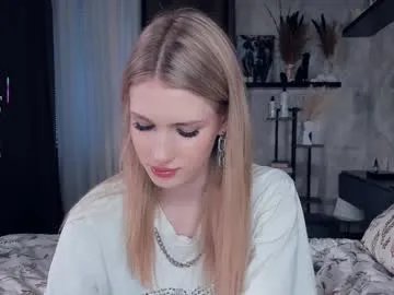 Freechat one_1ove on Chaturbate