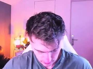 Freechat oscar_miller_ on Chaturbate