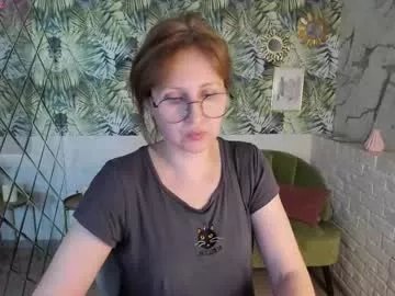 Freechat paris_cherry on Chaturbate