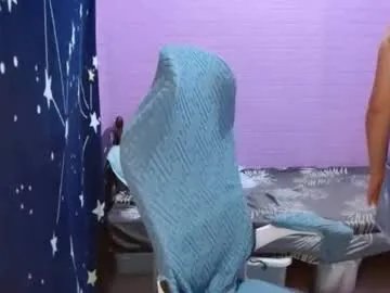 Freechat queenboba on Chaturbate