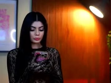 Freechat ravennadarcy on Chaturbate