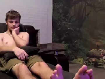 Freechat raymartino on Chaturbate