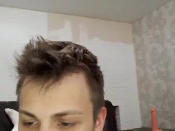 Freechat raymartino on Chaturbate