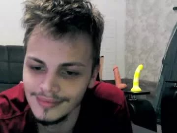 Freechat raymartino on Chaturbate