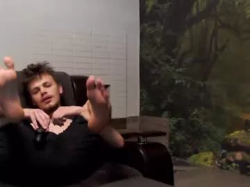 Freechat raymartino on Chaturbate