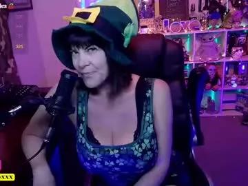 Freechat rebeccalovexxx on Chaturbate