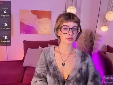 Freechat rubytwinkle on Chaturbate