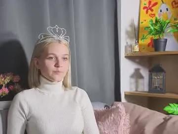 Freechat savannahshor on Chaturbate