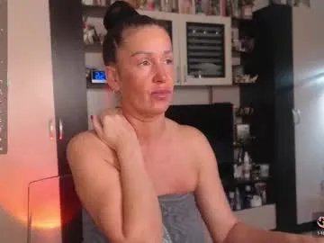 Freechat sheilaryan on Chaturbate