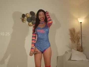 Freechat shena_nomy on Chaturbate