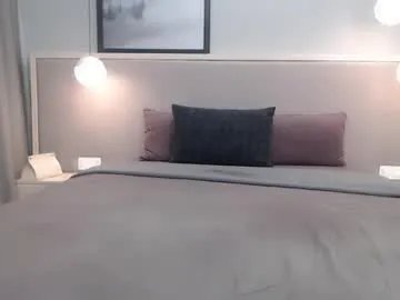 Private shy_schoolgirl_ on Chaturbate