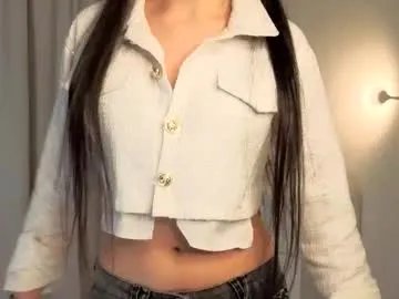 Freechat slyshypie on Chaturbate