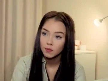 Freechat slyshypie on Chaturbate