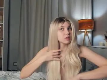 Freechat summer_lilac on Chaturbate
