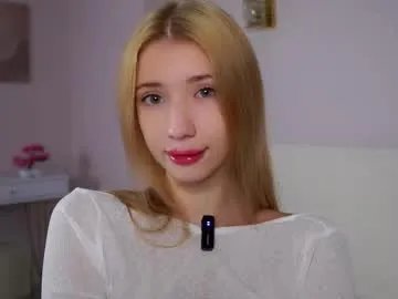 sunnmoonn on Chaturbate 