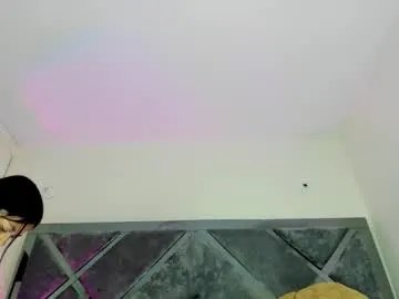 Freechat sweetsalome_01 on Chaturbate