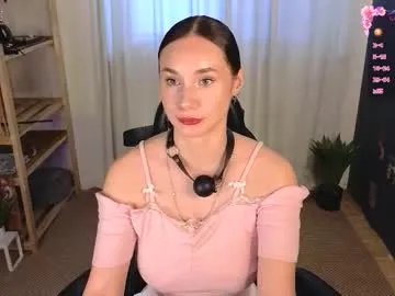 Freechat taissa_farmiga on Chaturbate