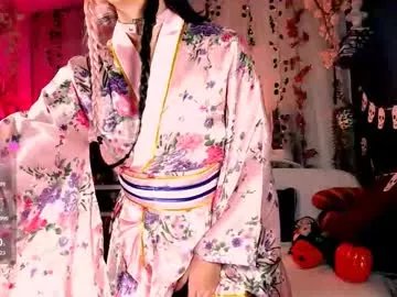 Freechat the_kitty_roxy on Chaturbate