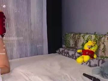 Freechat tinnymollys01 on Chaturbate