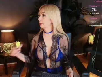 Freechat tokiomilf on Chaturbate