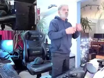 Freechat topalphaboss on Chaturbate