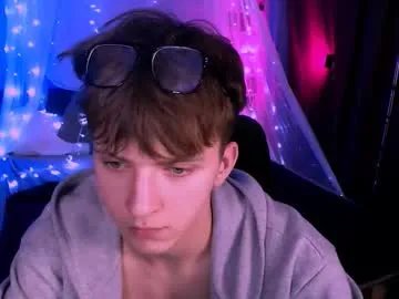 Freechat travis_wolf_ on Chaturbate