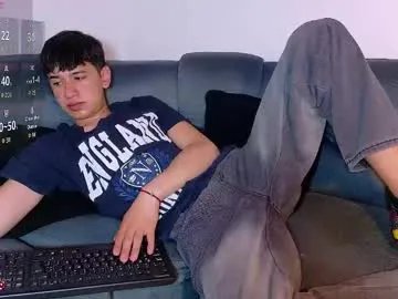 Freechat twink_daren on Chaturbate