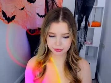 Away unforgettablalice on Chaturbate