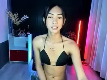 Freechat urfavouriteaddiction on Chaturbate