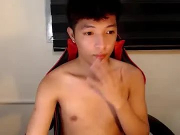 Freechat urhotethanxx on Chaturbate