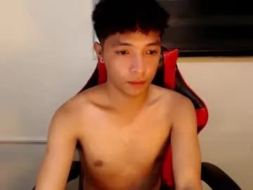 Freechat urhotethanxx on Chaturbate