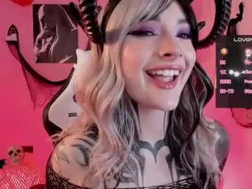 velvetvampire on Chaturbate 