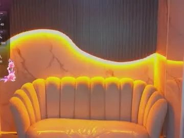 Freechat victoria_castillo_b on Chaturbate